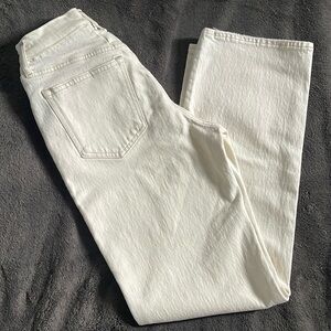 A&F cream jean